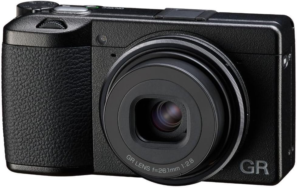 GR IIIx HDF, Appareil Photo numérique Compact Haut de Gamme avec Filtre de Diffusion des Hautes lumières intégré, capteur CMOS APS-C 24 MP, Objectif 40 mm F2.8 GR (au Format 35 mm)