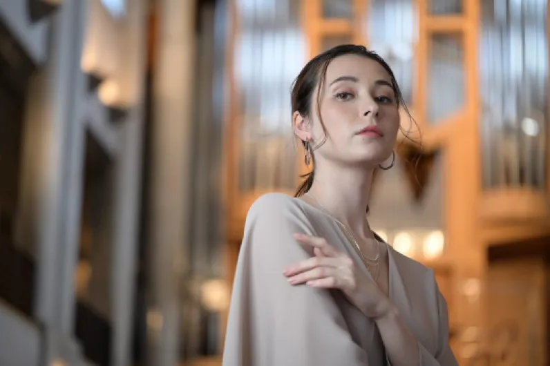 Objectif NIKKOR Z MACRO 105mm f/2.8 VR S pour hybride NIKON Z MC 105mm f/2.8 VR S