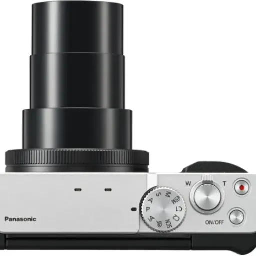 Test Panasonic Lumix TZ99 : le compact de voyage qui zoome (très) loin sans trop se prendre la tête