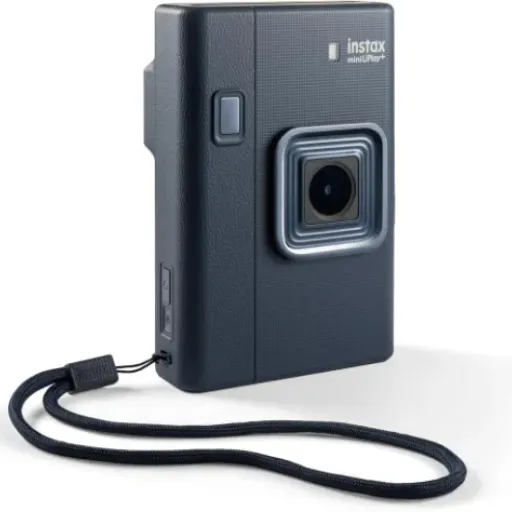 Test INSTAX Mini LiPlay+ : l’hybride qui imprime vos photos… mais pas sans compromis