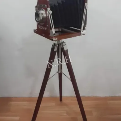 Test Nautical Replica Hub Appareil photo vintage : un faux vieux boîtier surtout pour la déco