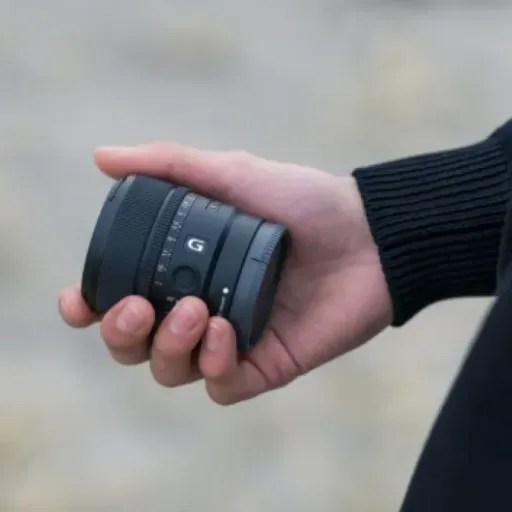 Test Sony SEL15F14G : le 15 mm F1.4 APS-C qui donne vraiment envie de sortir shooter